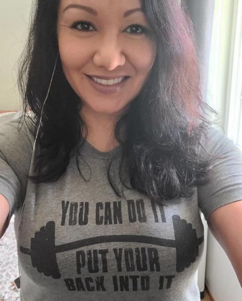 Back Into It T-Shirt Gray, gym, ice cube, lift, put your back One Messy Bun