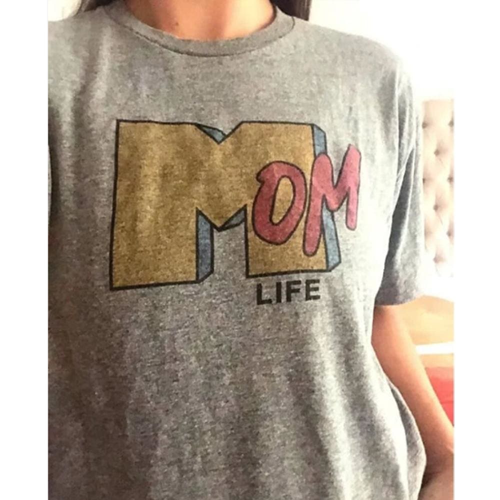 Momlife TV T-Shirt 80 s 80s 90 90s Gray One Messy Bun